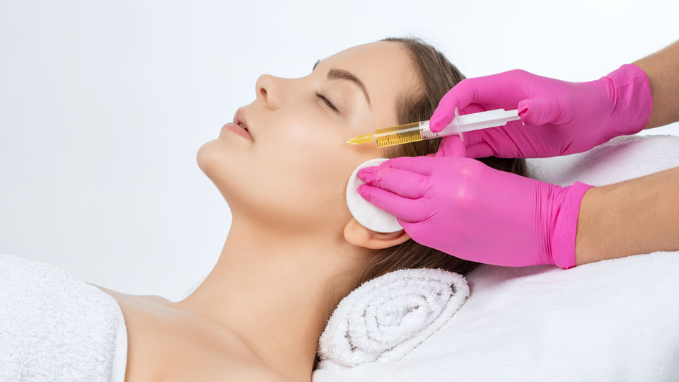 Revitalize your face with the best PRP Therapy at Alana Skin Hair & Laser Clinic in Mumbai, led by Dr. Sweta Sinha in Ghatkopar, Tilak Nagar, Chembur.